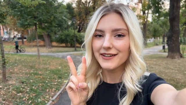 酒吧搭讪陌生人卫生间做爱性交骚逼白虎