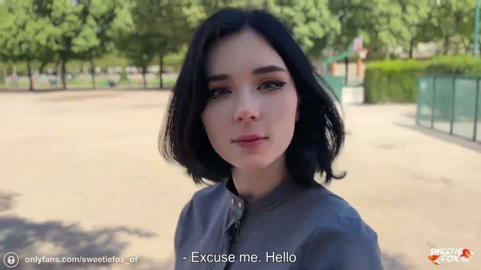 美丽的巴黎陌生女人让我品尝她美味的“羊角包”屄穴性交萝莉挑逗骚逼射精