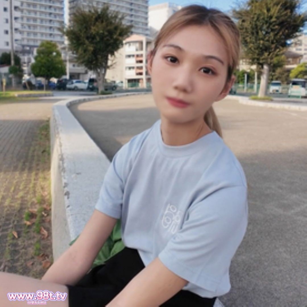 FC2PPV-4787857- 金欠でまた連絡が来たスレンダー腹筋ムスメ楓ちゃん。初々しいながらも濃厚