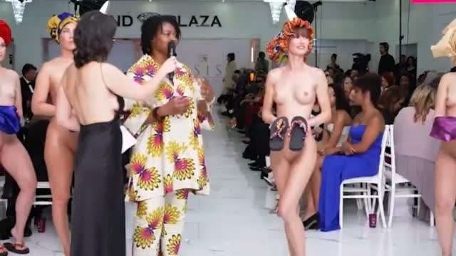 国际裸体配饰T台走秀 模特全裸T台炫Obiaocha 配饰 身体艺术与时尚融合 赤裸躯体就是最贵布料母狗女神挑逗骚逼