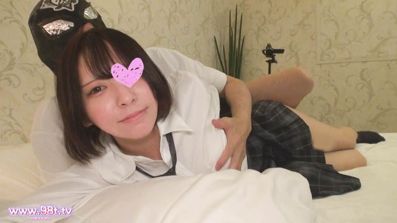FC2PPV-4899959- [無修正・18歳ショートカットEカップ]もう同年代彼氏には戻れない・・
